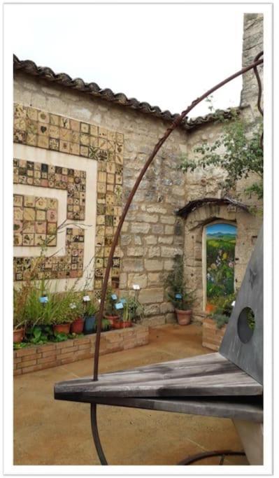 Charming Small House Close To Uzes Foissac  Экстерьер фото